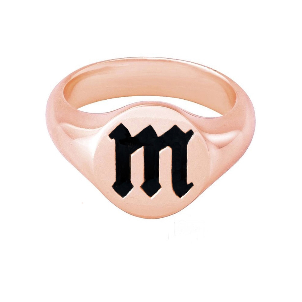 Manufacture fashion jewelry rose gold plated round signet engraved letters gothic Initial jewelry