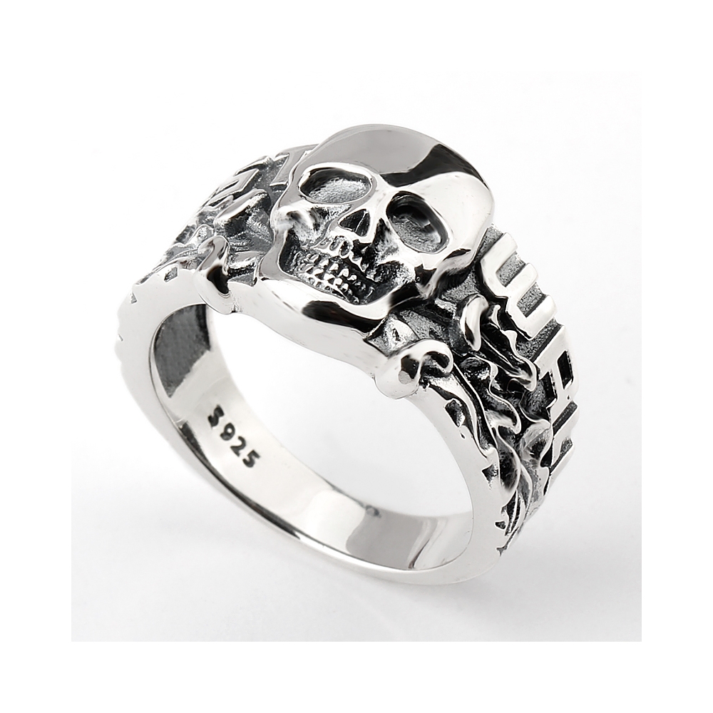 Custom chunky bike rock punk mens rings engraved gothic vintage antique black skull ring 925 sterling silver