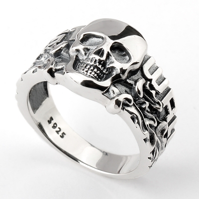 定制厚重的自行车摇滚朋克男子戒指雕刻哥特式复古董黑色骷髅戒指925纯银
